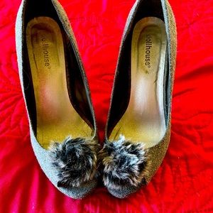 7.5 Dollhouse Grey heels